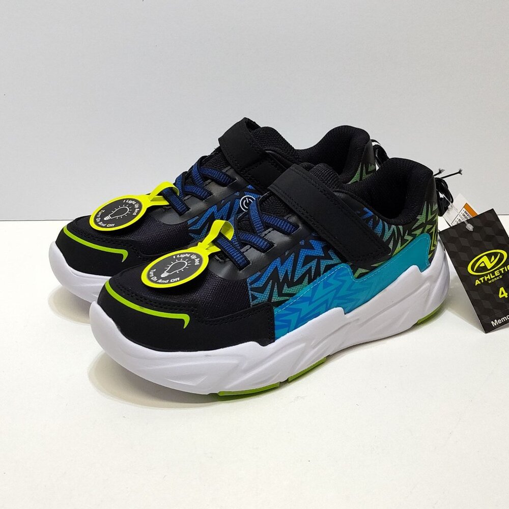 Athletic Works Light-Up Sneaker Boy 4 Bungee Laces Hook Loop Strap On/Off Switch